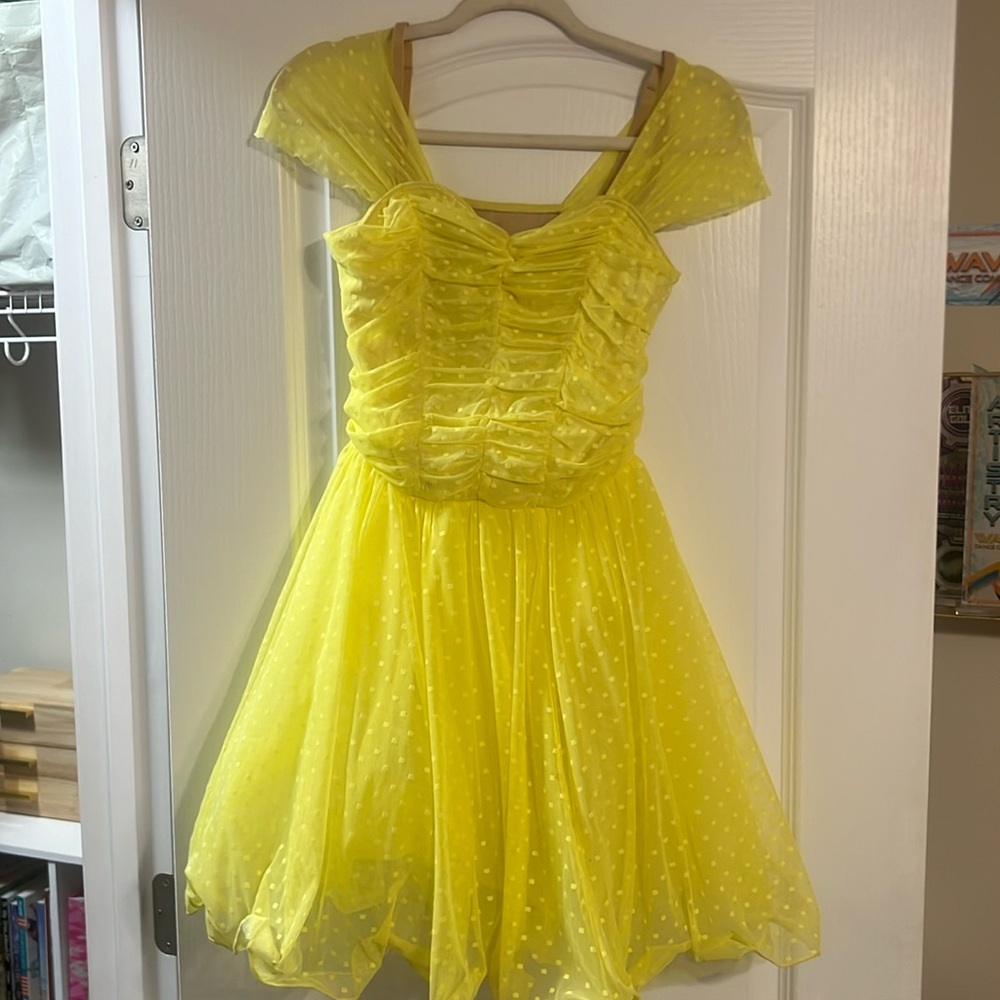 Weissman costume. It is comfortable, has nice fabric. Straps are adjustable